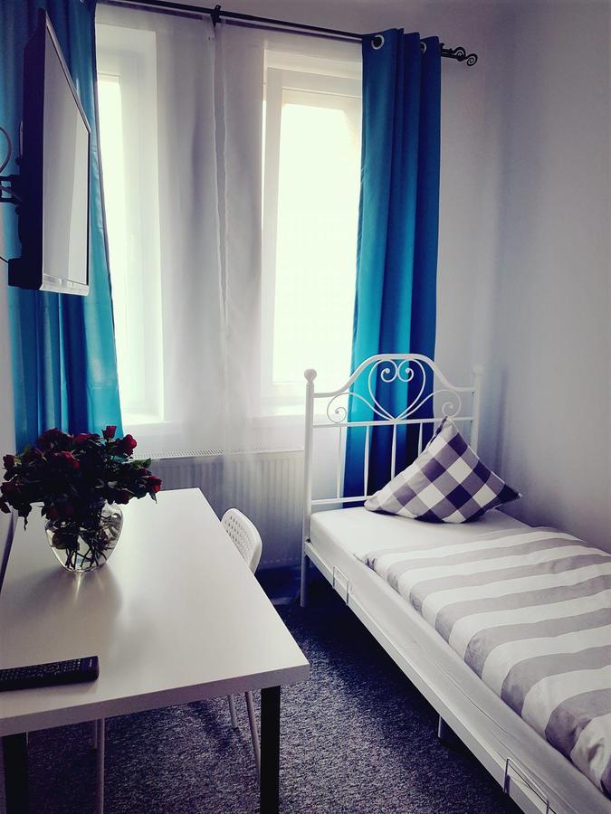 Moonriver Inn Warsawa Bagian luar foto