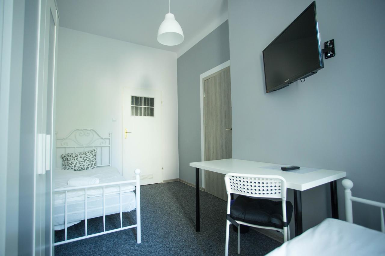 Moonriver Inn Warsawa Bagian luar foto