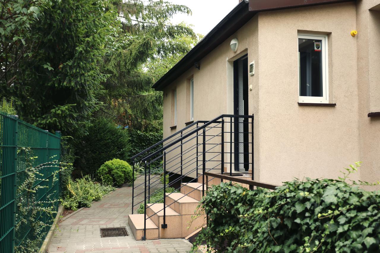 Moonriver Inn Warsawa Bagian luar foto