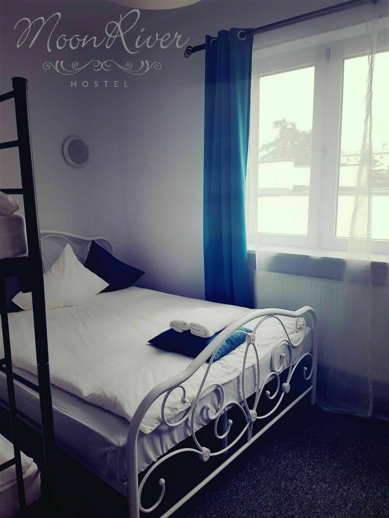 Moonriver Inn Warsawa Bagian luar foto